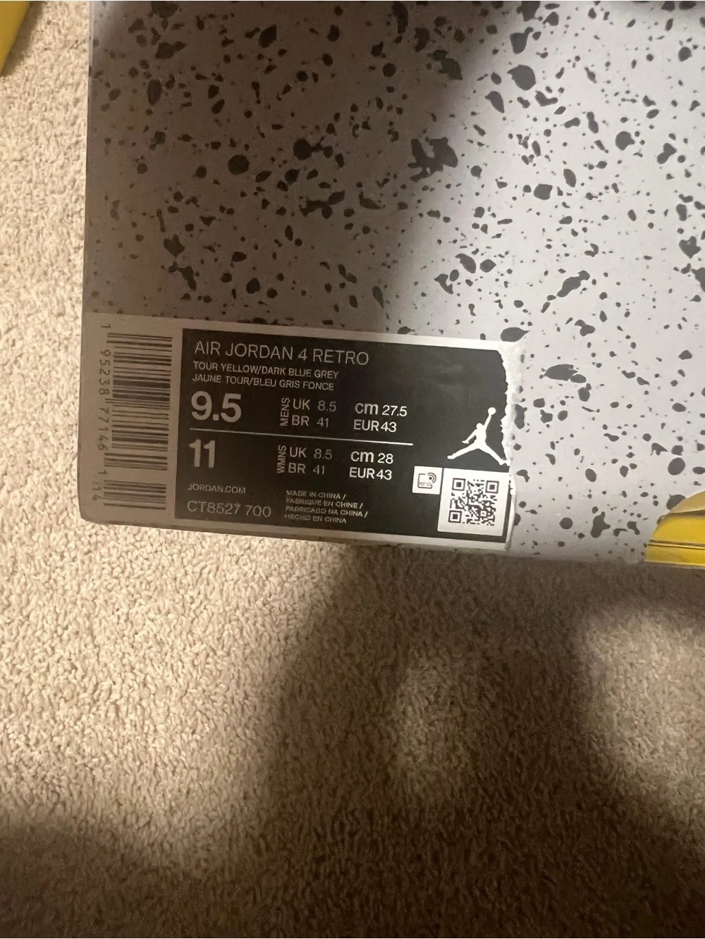 Jordan 4 ‘Lightning’